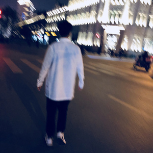 丰满美女少妇被内射视频在线播放
